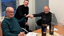 Hoofdsponsor Klaverblad Verzekeringen tekent nieuwe sponsorovereenkomst met SV Bedum