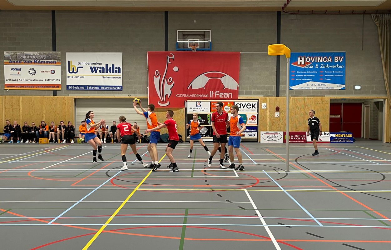 DWA Argo Winsum Bedum tegen It Fean Boelenslaan uit Surhuisterveen