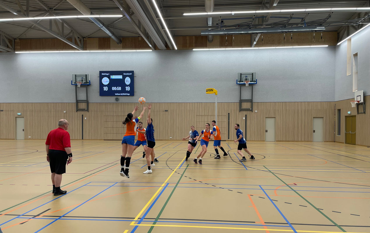 Korfballers DWA Argo verliezen kelderduel tegen Emmeloord